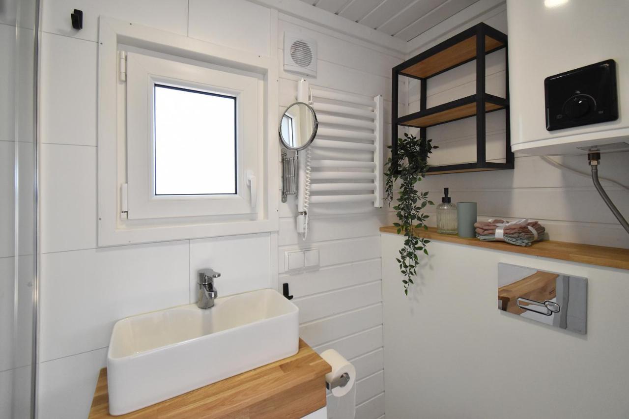 Dadaj Park - Tiny House Villa Biskupiec  Bagian luar foto